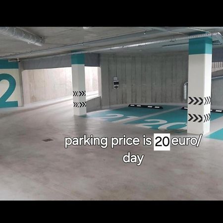 Happy Inn Gold Studio, Self Check-In, Parking In The Underground Garage Vilnius Bagian luar foto